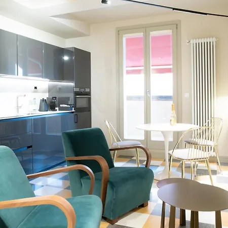Palazzo Scappi Gardi Luxury Apartamento