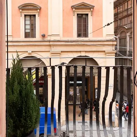 Lejlighed Palazzo Scappi Gardi Luxury *