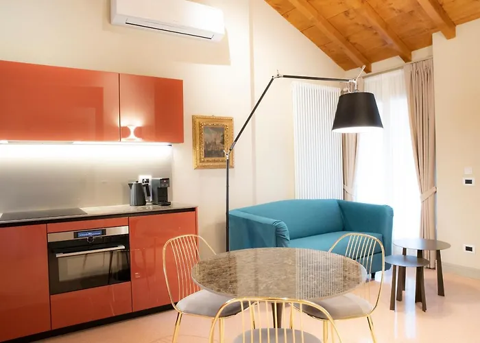 Palazzo Scappi Gardi Luxury *