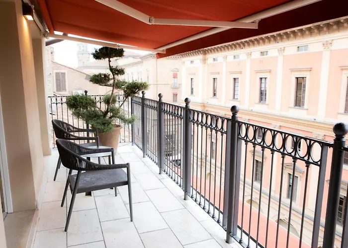 Palazzo Scappi Gardi Luxury דירה בולוניה