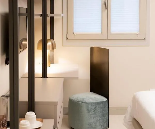 Palazzo Scappi Gardi Luxury شقة بولونيا