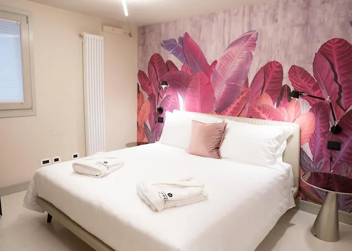 Palazzo Scappi Gardi Luxury شقة *