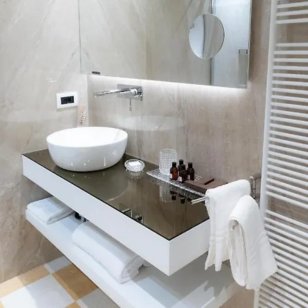 Palazzo Scappi Gardi Luxury Apartmán
