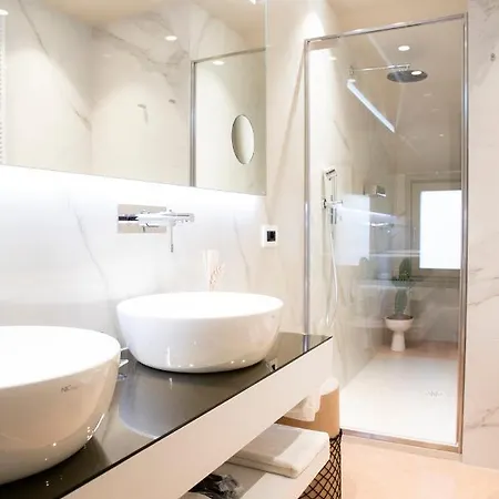 Palazzo Scappi Gardi Luxury Apartmán *
