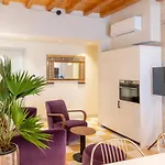 公寓 Palazzo Scappi Gardi Luxury