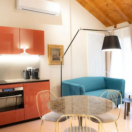 Palazzo Scappi Gardi Luxury *