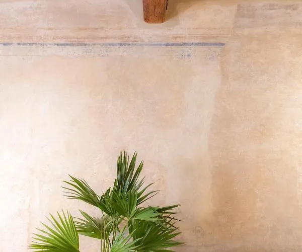 Palazzo Scappi Gardi Luxury Lejlighed *