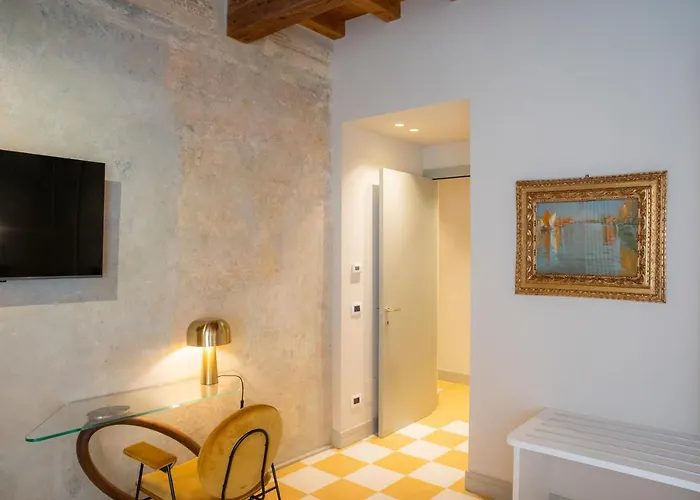 Palazzo Scappi Gardi Luxury