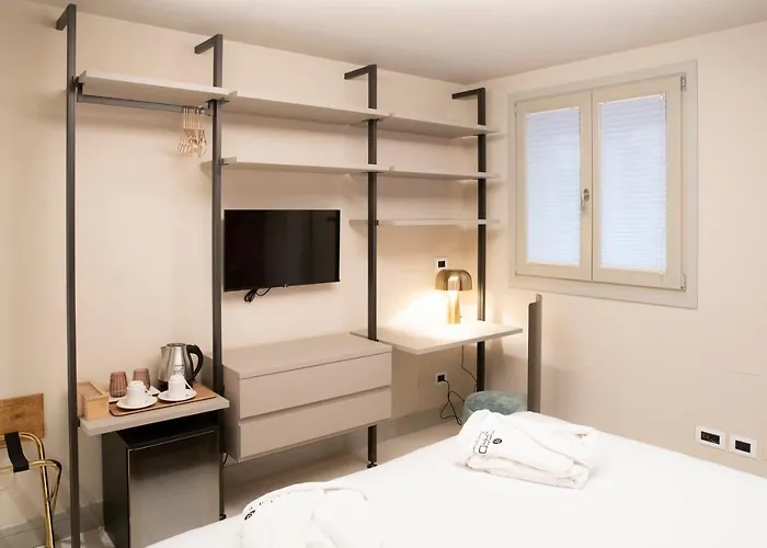 Palazzo Scappi Gardi Luxury Lejlighed